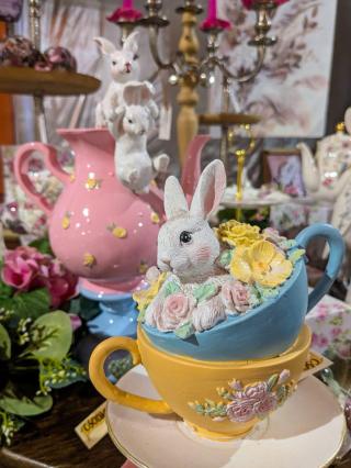 Megkínálhatunk egy csésze nyuszival?