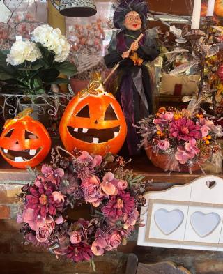 Egyedi őszi asztaldíszek. kopogtatók