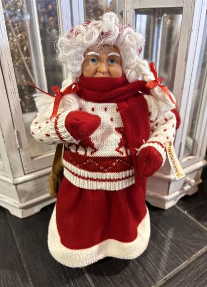 Mikulás asszony, Mikulás felesége, ”Klaus né”, Mrs. Santa