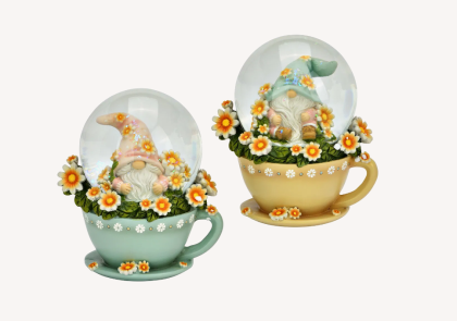 Hógömb, tavaszi glitteres hógömb, tavaszi virágos manó teáscsészében, nagy